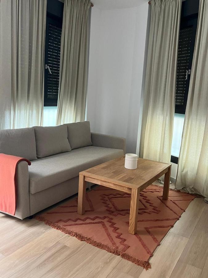 Artemisa Suites Sevilla Buitenkant foto